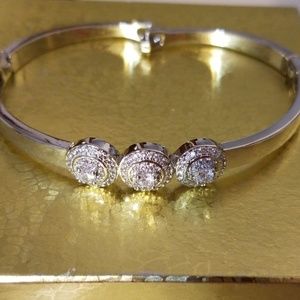 Diamond bracelet and necklace set